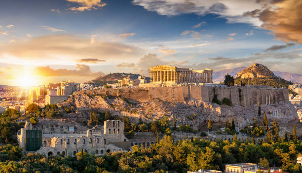 Top 10 Best Things to Do in Greece