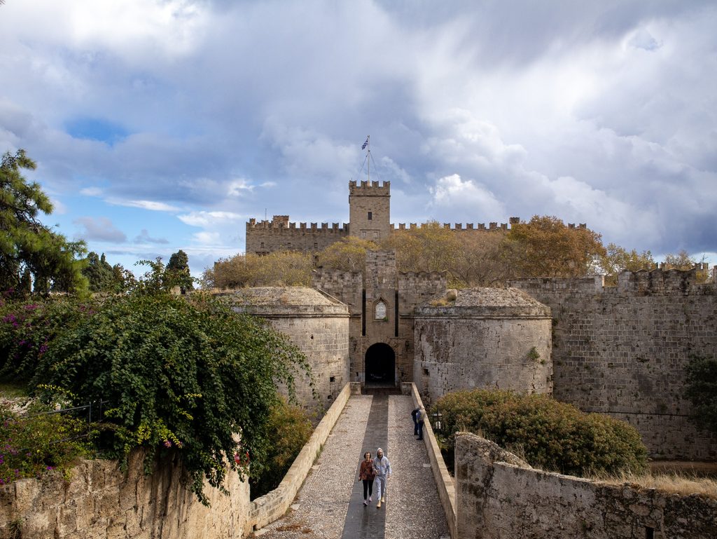 Top 10 Best Things to Do in Greece